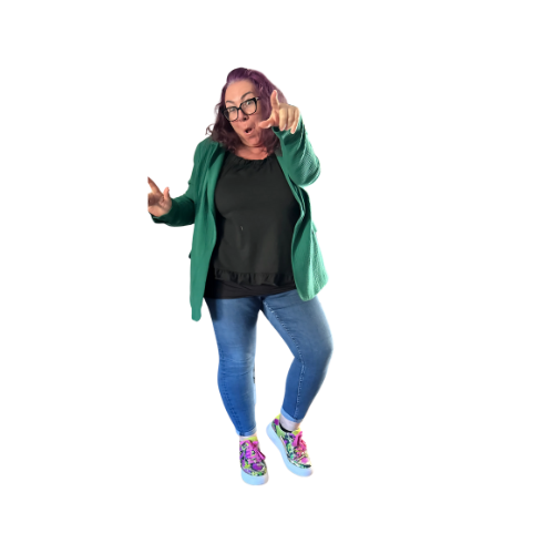 Leanne Murphy in confident coaching pose - Professional alcohol empowerment coach